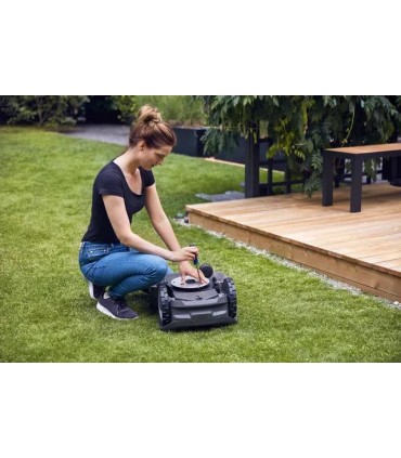 HUSQVARNA KOSIARKA AUTOMOWER® AM305